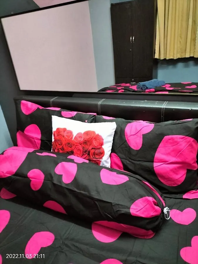 Yuyu Homestay Johor Bahru